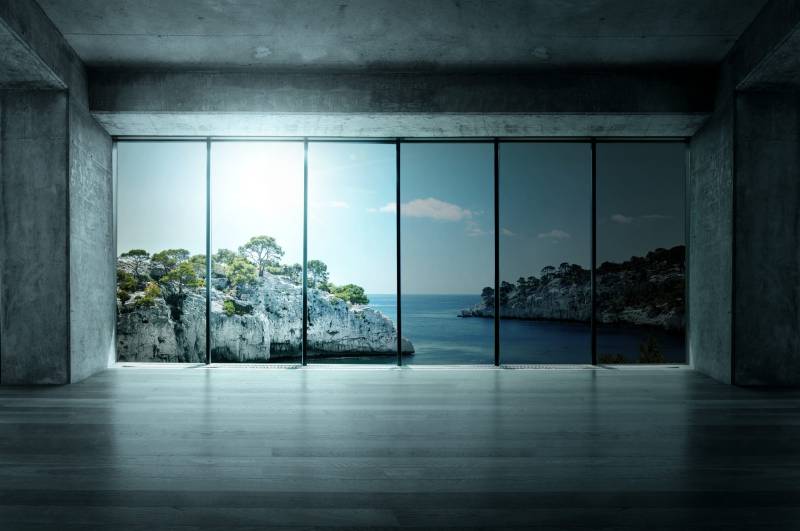 through-looking-glass-halio